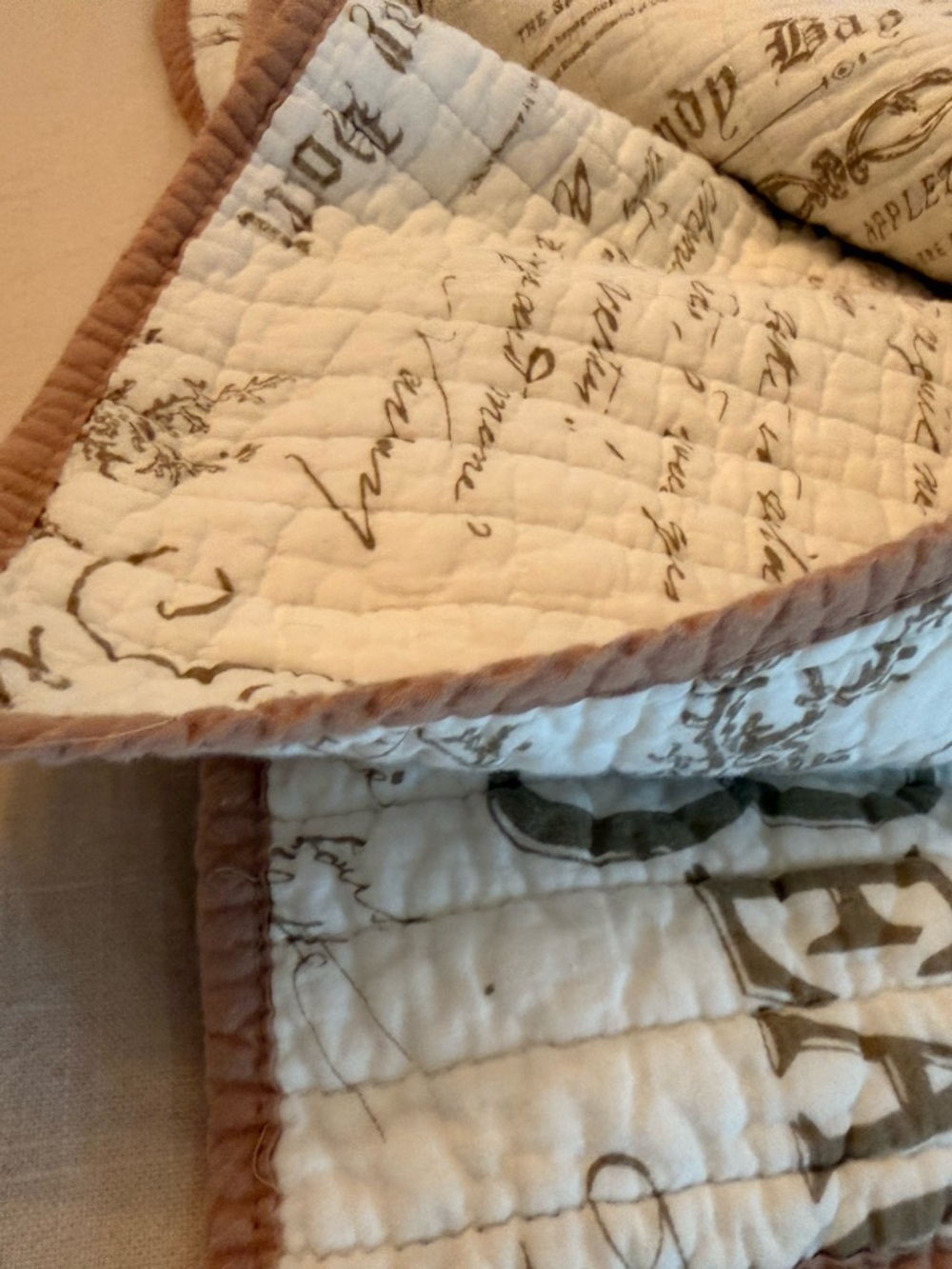 Beach themed full size bedding set - Cream with tan Print with pillow shams - Picture 5 of 5